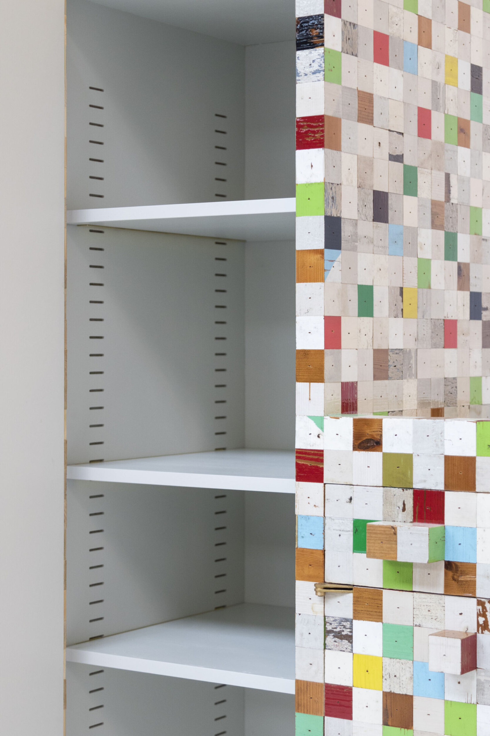 Waste Waste 40×40 Wardrobe_11©PHE