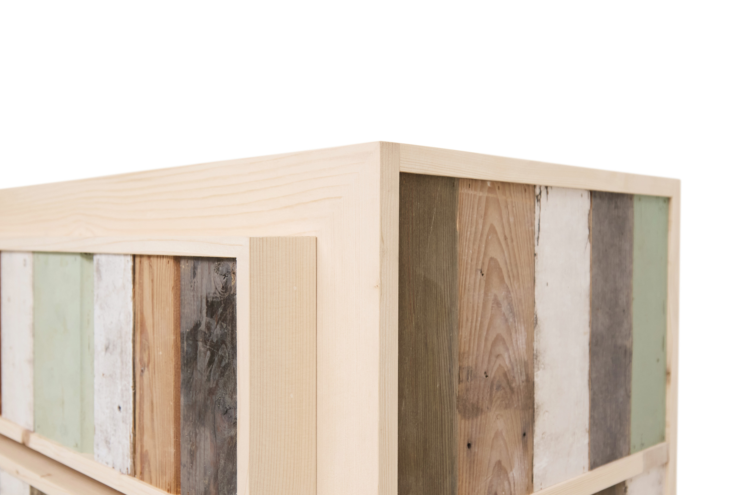 This post is also available in: NL _HE_3726 Kastenpingpong